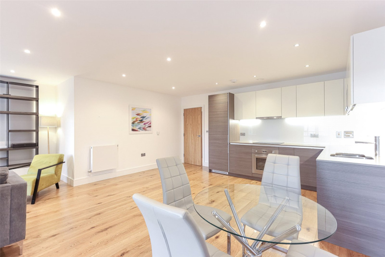 2 bedrooms apartments/flats to sale in Silverworks Close, Colindale-image 2