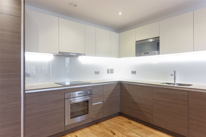 2 bedrooms apartments/flats to sale in Silverworks Close, Colindale-image 8