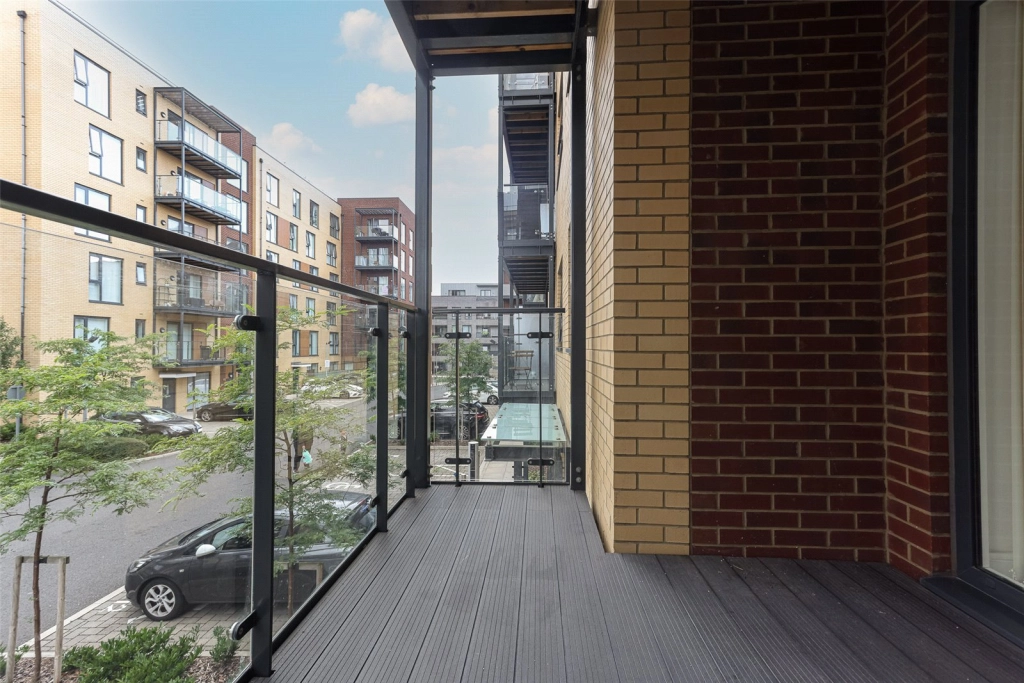 2 bedrooms apartments/flats for sale in Silverworks Close, Colindale - NW9 view 11