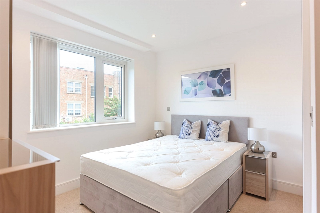2 bedrooms apartments/flats for sale in Silverworks Close, Colindale - NW9 view 7