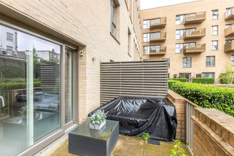 2 bedrooms apartments/flats to sale in Perryfield Way, Hendon-image 15