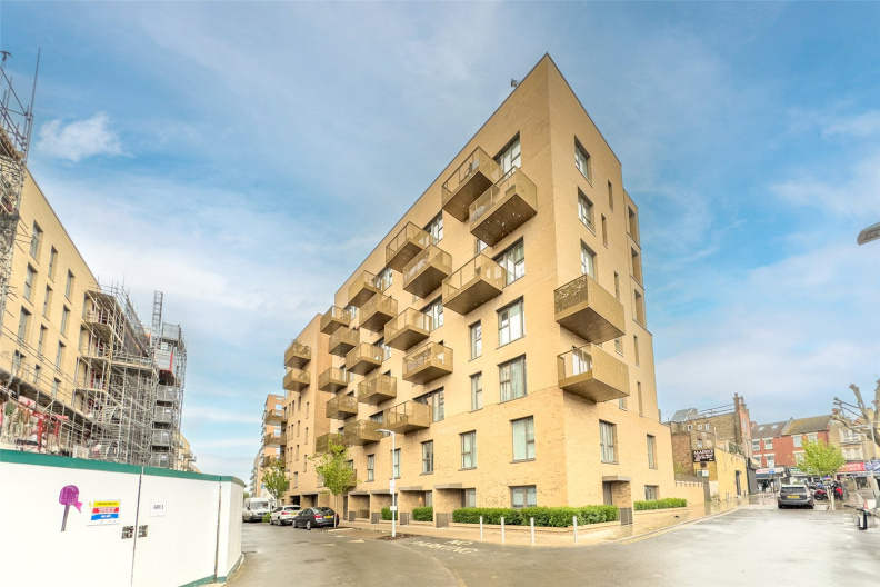 2 bedrooms apartments/flats to sale in Perryfield Way, Hendon-image 23