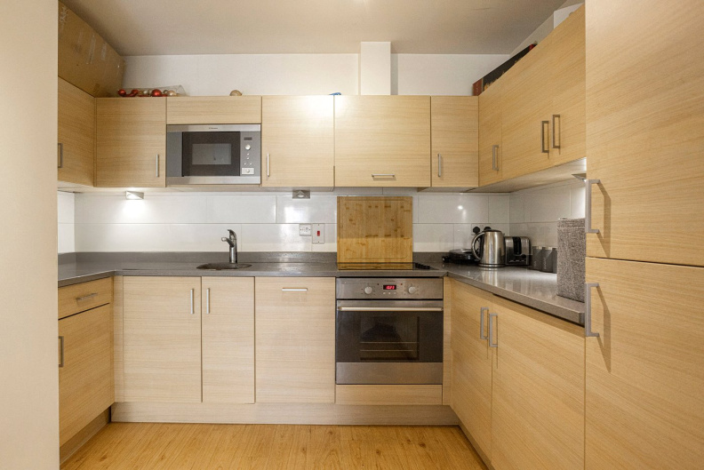 2 bedrooms apartments/flats for sale in Heritage Avenue, Beaufort Park - NW9 view 6