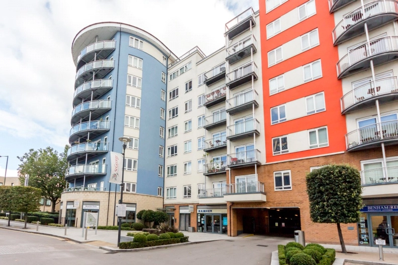 2 bedrooms apartments/flats to sale in Heritage Avenue, Beaufort Park-image 1