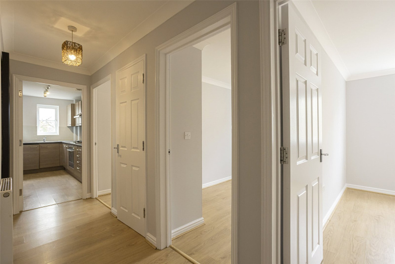 2 bedrooms apartments/flats to sale in Runway Close, Colindale-image 13