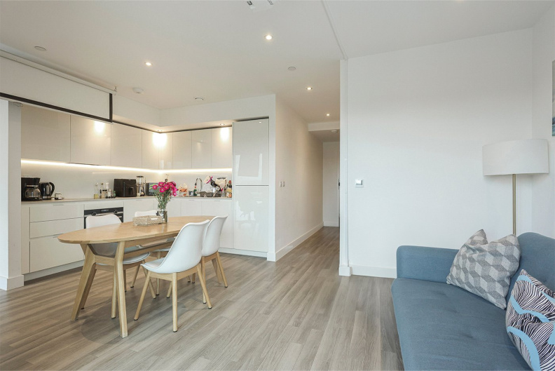 1 bedroom apartments/flats to sale in Lismore Boulevard, Colindale Gardens-image 1