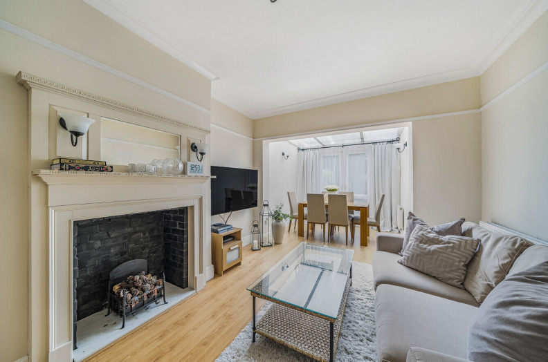 3 bedrooms houses to sale in Glendun Road, Acton-image 11