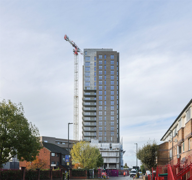 2 bedrooms apartments/flats to sale in Heartwood Boulevard, The Verdean, Acton-image 2