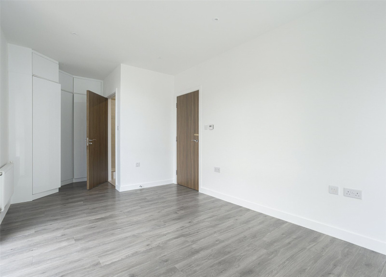 3 bedrooms apartments/flats to sale in Moorhen Drive, Hendon-image 15