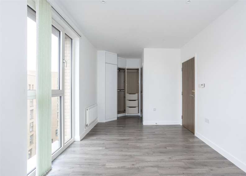 3 bedrooms apartments/flats to sale in Moorhen Drive, Hendon-image 7