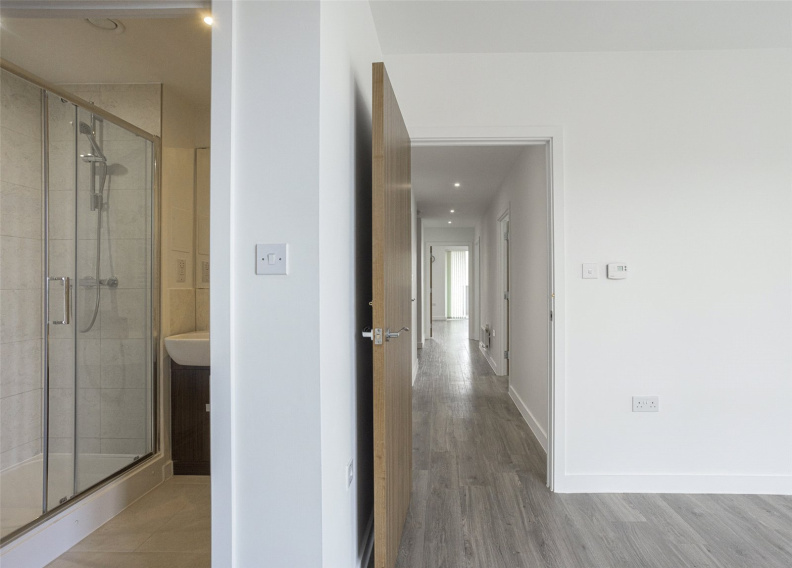 3 bedrooms apartments/flats to sale in Moorhen Drive, Hendon-image 25