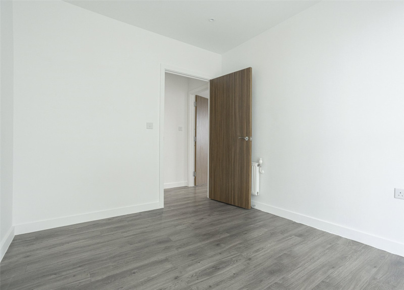 3 bedrooms apartments/flats to sale in Moorhen Drive, Hendon-image 13