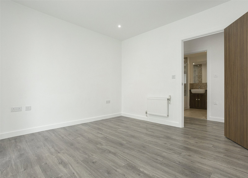 3 bedrooms apartments/flats to sale in Moorhen Drive, Hendon-image 27