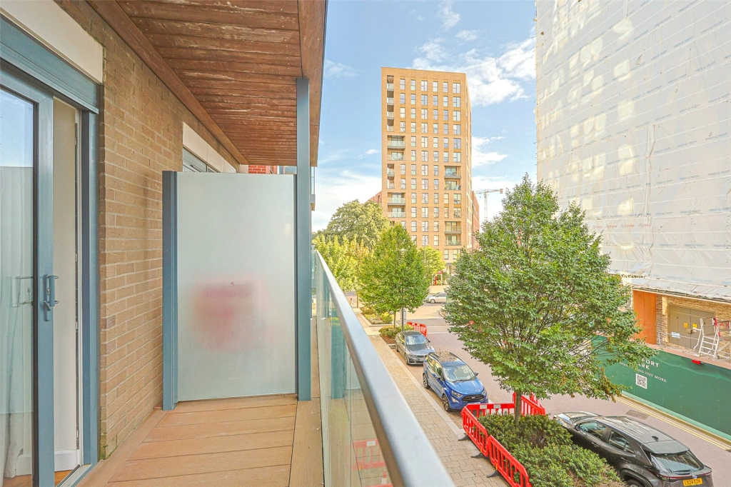 1 bedroom apartments/flats for sale in East Drive, Colindale - NW9 view 12