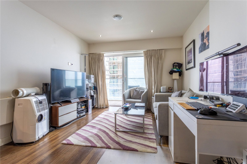 1 bedroom apartments/flats to sale in East Drive, Beaufort Park, Colindale-image 6