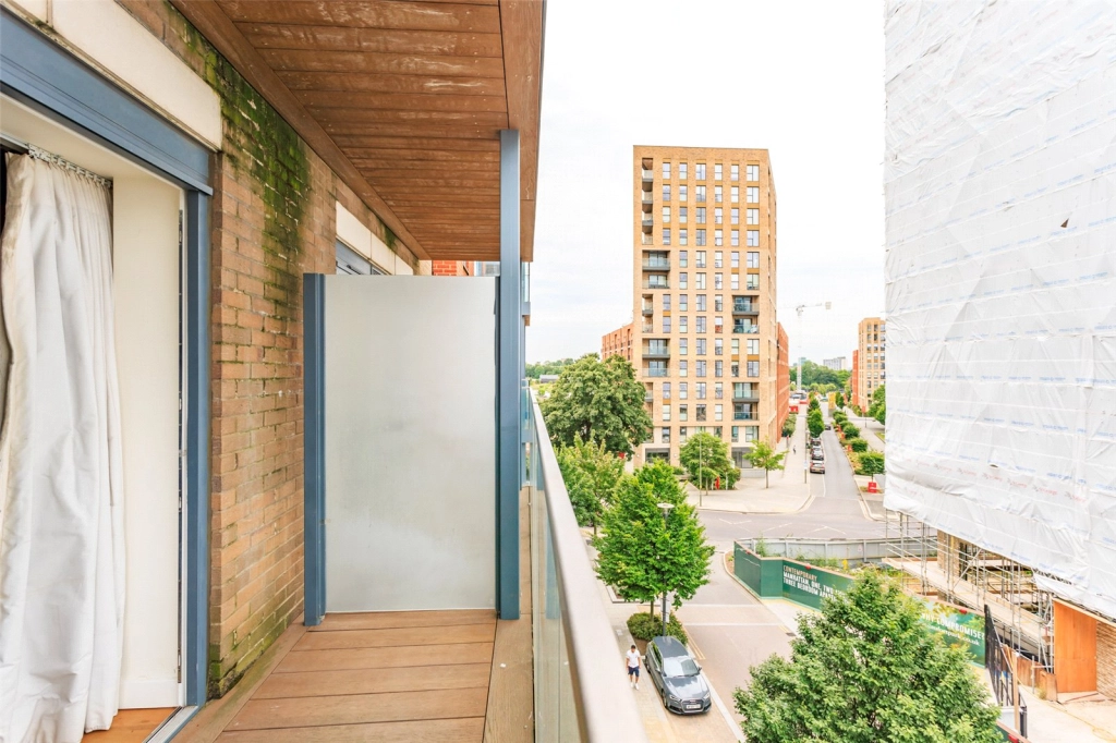 1 bedroom apartments/flats for sale in East Drive, Colindale - NW9 view 7