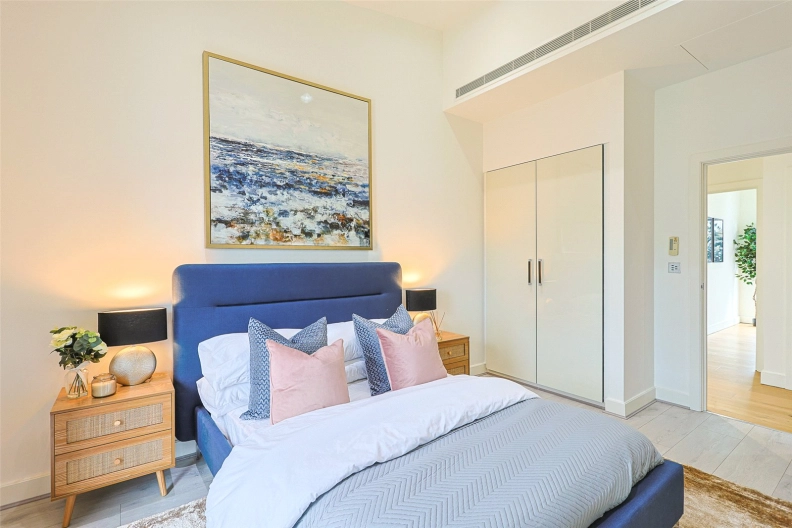 3 bedrooms apartments/flats for sale in Aerodrome Road, Beaufort Park, Colindale - NW9 view 18