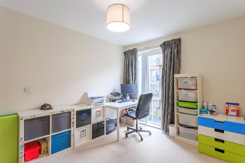 3 bedrooms apartments/flats for sale in Guardian Avenue, Colindale - NW9 view 17