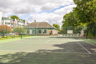 Ealing Village, London - W5 view 13