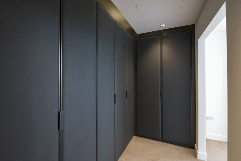 3 bedrooms apartments/flats for sale in Longfield Avenue, Ealing - W5 view 7