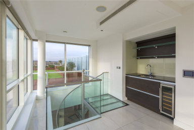 Longfield Avenue, Ealing W5 image 11