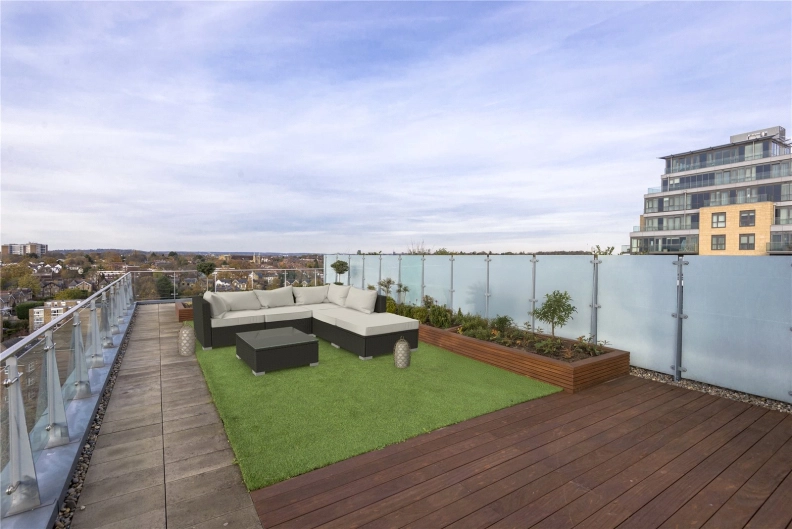 3 bedrooms apartments/flats for sale in Longfield Avenue, Ealing - W5 view 2