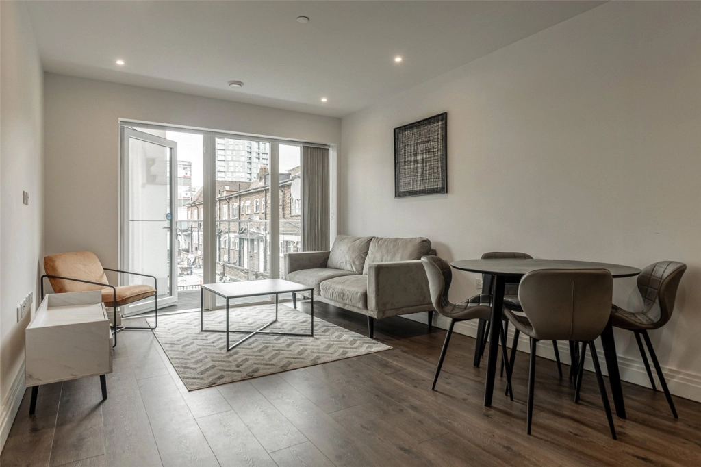 1 bedroom apartments/flats for sale in Filmworks Walk, Ealing - W5 view 18