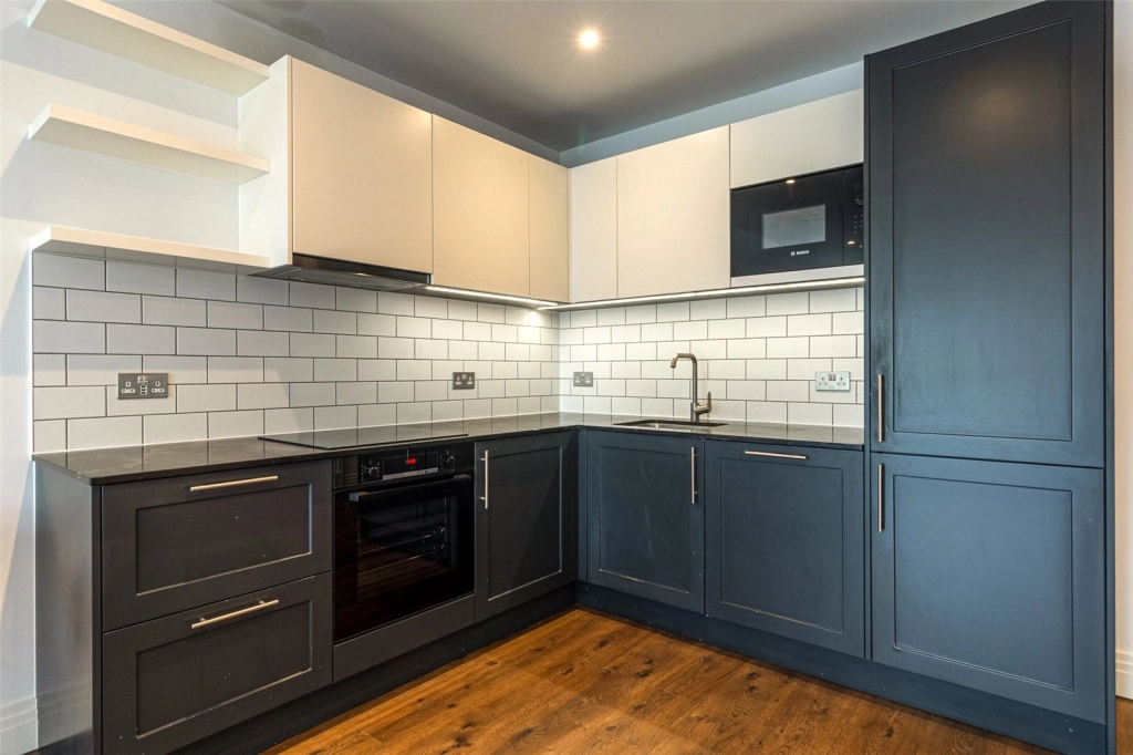 1 bedroom apartments/flats for sale in Filmworks Walk, Ealing - W5 view 3