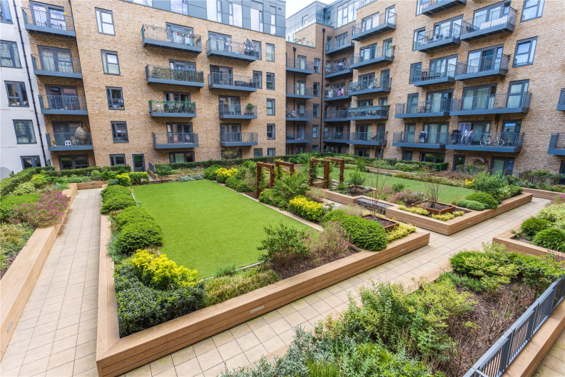 1 bedroom apartments/flats to sale in Beaufort Square, Colindale-image 10