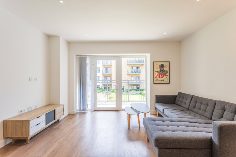 1 bedroom apartments/flats to sale in Beaufort Square, Colindale-image 6