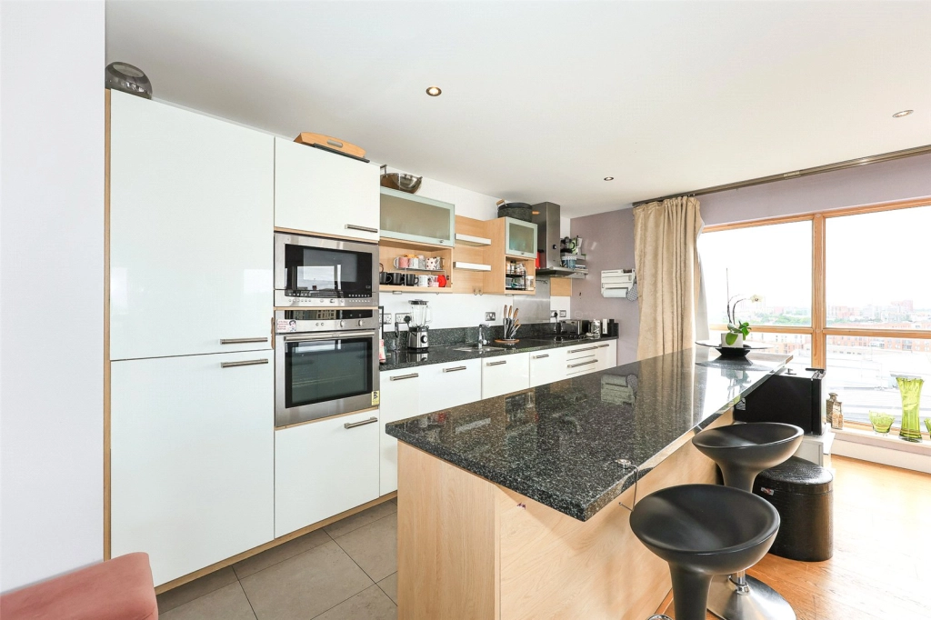 3 bedrooms apartments/flats for sale in Heritage Avenue, Beaufort Park, Colindale - NW9 view 7
