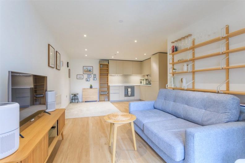 1 bedroom apartments/flats for sale in Caversham Road, Colindale - NW9 view 13