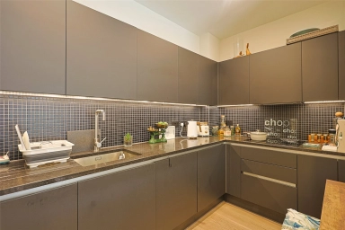 Middle Road, Ealing - W7 view 3