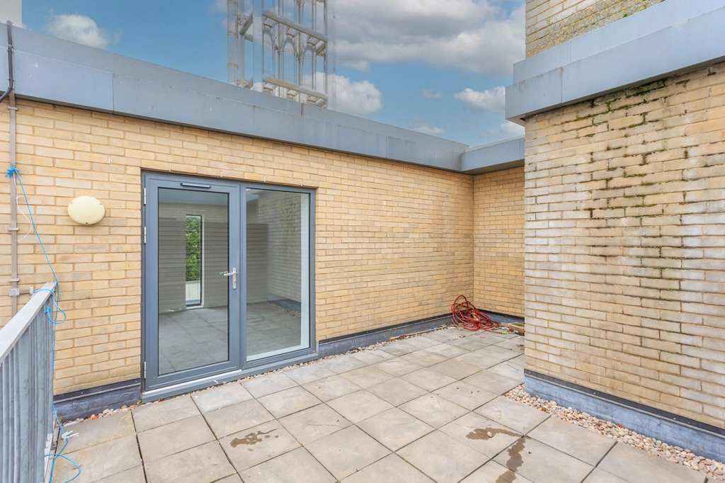 2 bedrooms apartments/flats for sale in Joslin Avenue, Colindale - NW9 view 2