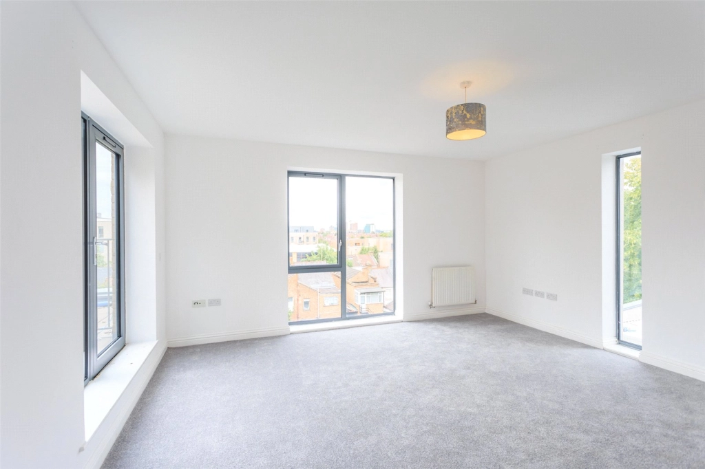 2 bedrooms apartments/flats for sale in Joslin Avenue, Colindale - NW9 view 7