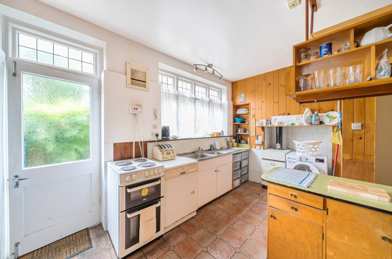 4 bedrooms houses to sale in Delamere Road, Ealing-image 7