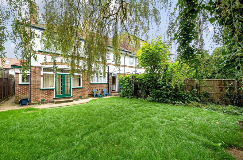 4 bedrooms houses to sale in Delamere Road, Ealing-image 10
