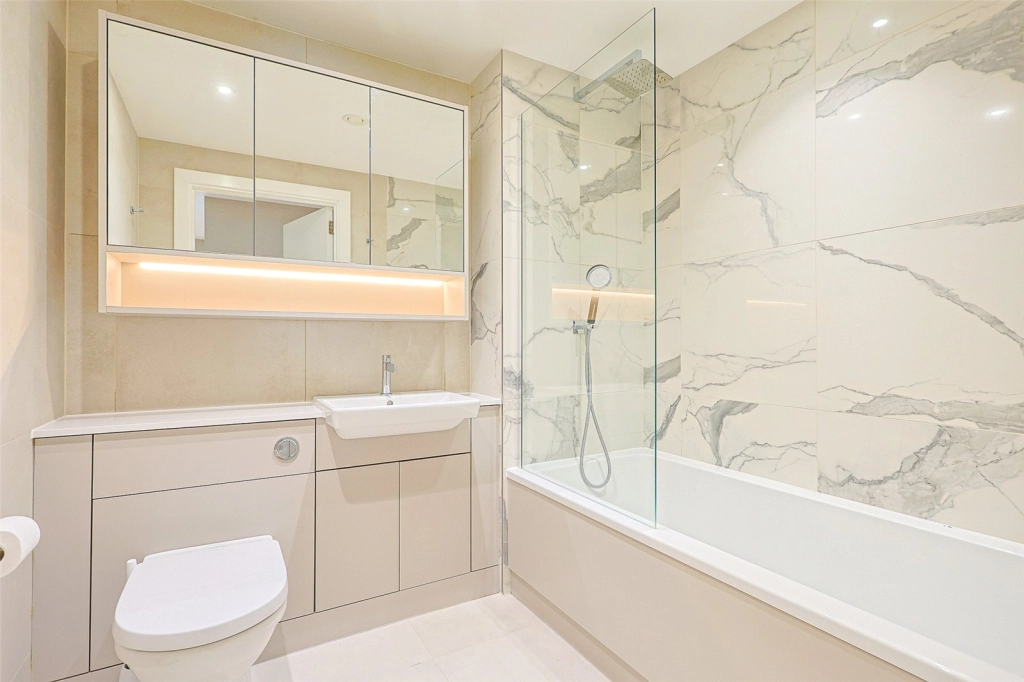 3 bedrooms apartments/flats for sale in Caversham Road, Colindale - NW9 view 9