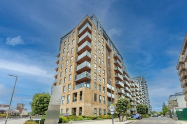 Caversham Road, Colindale - NW9 view 1