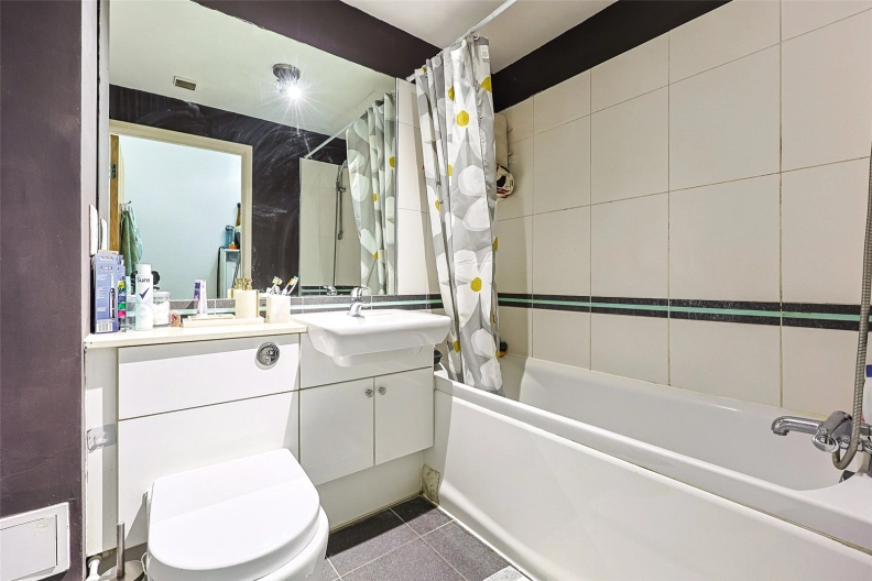1 bedroom apartments/flats to sale in Heritage Avenue, Beaufort Park, Colindale-image 8