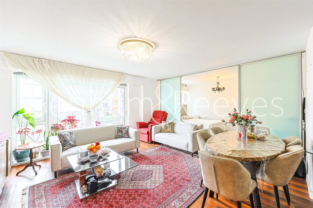 1 bedroom apartments/flats for sale in Heritage Avenue, Beaufort Park, Colindale - NW9 view 2