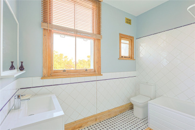 Lynton Road, Acton - W3 view 24