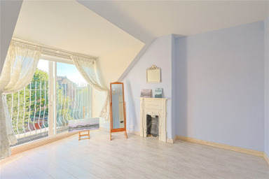 Lynton Road, Acton - W3 view 18