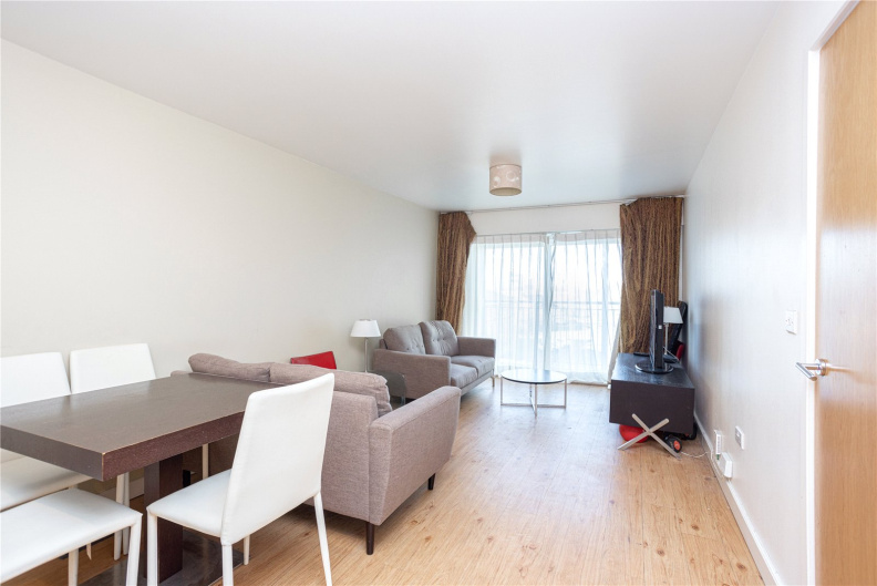 2 bedrooms apartments/flats for sale in Heritage Avenue, London - NW9 view 3
