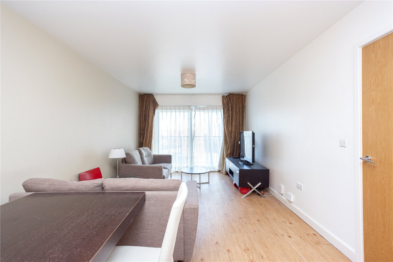 2 bedrooms apartments/flats for sale in Heritage Avenue, London - NW9 view 6