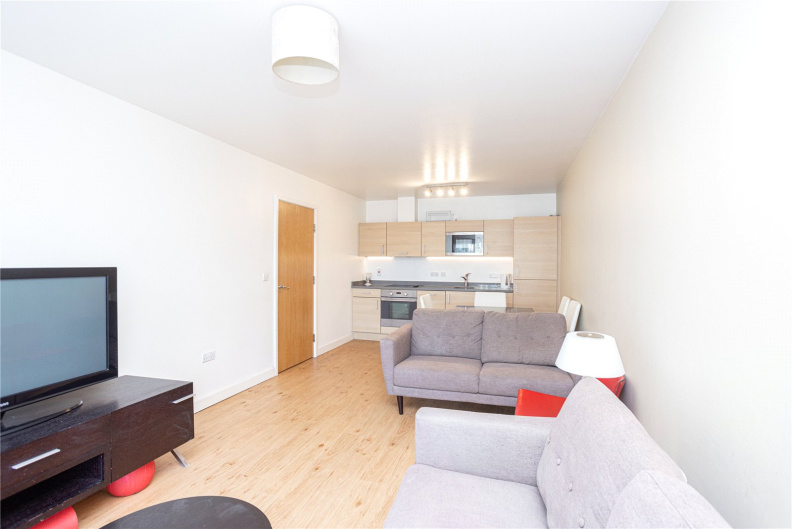 2 bedrooms apartments/flats for sale in Heritage Avenue, London - NW9 view 10
