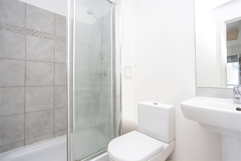 2 bedrooms apartments/flats for sale in Heritage Avenue, London - NW9 view 9