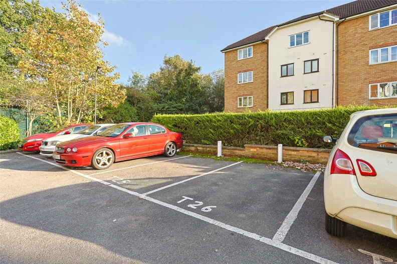 Studio apartments/flats for sale in Vicars Bridge Close, Wembley - HA0 view 4