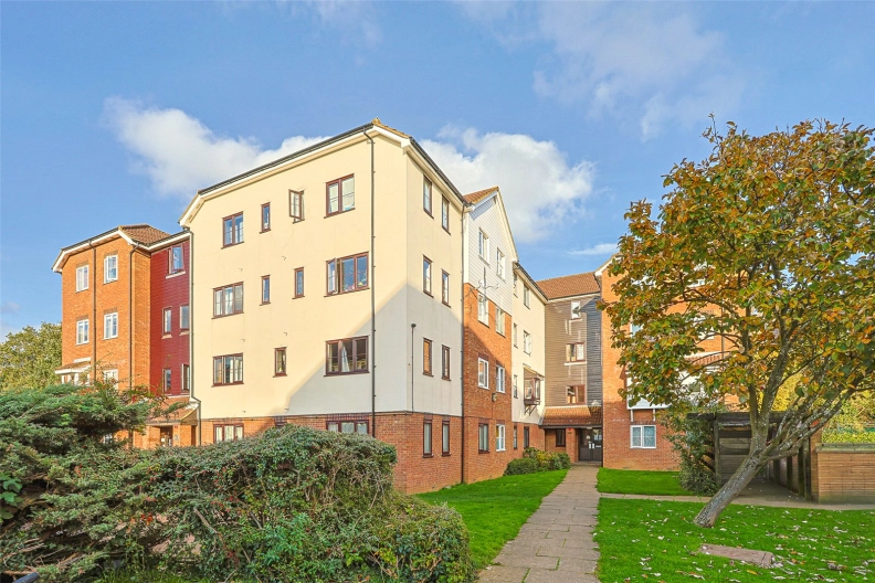 Studio apartments/flats for sale in Vicars Bridge Close, Wembley - HA0 view 6