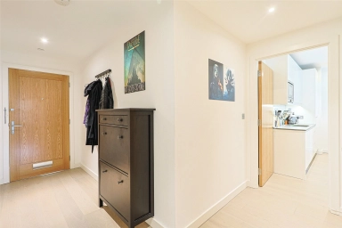 Lismore Boulevard, Colindale Gardens, Colindale - NW9 view 11